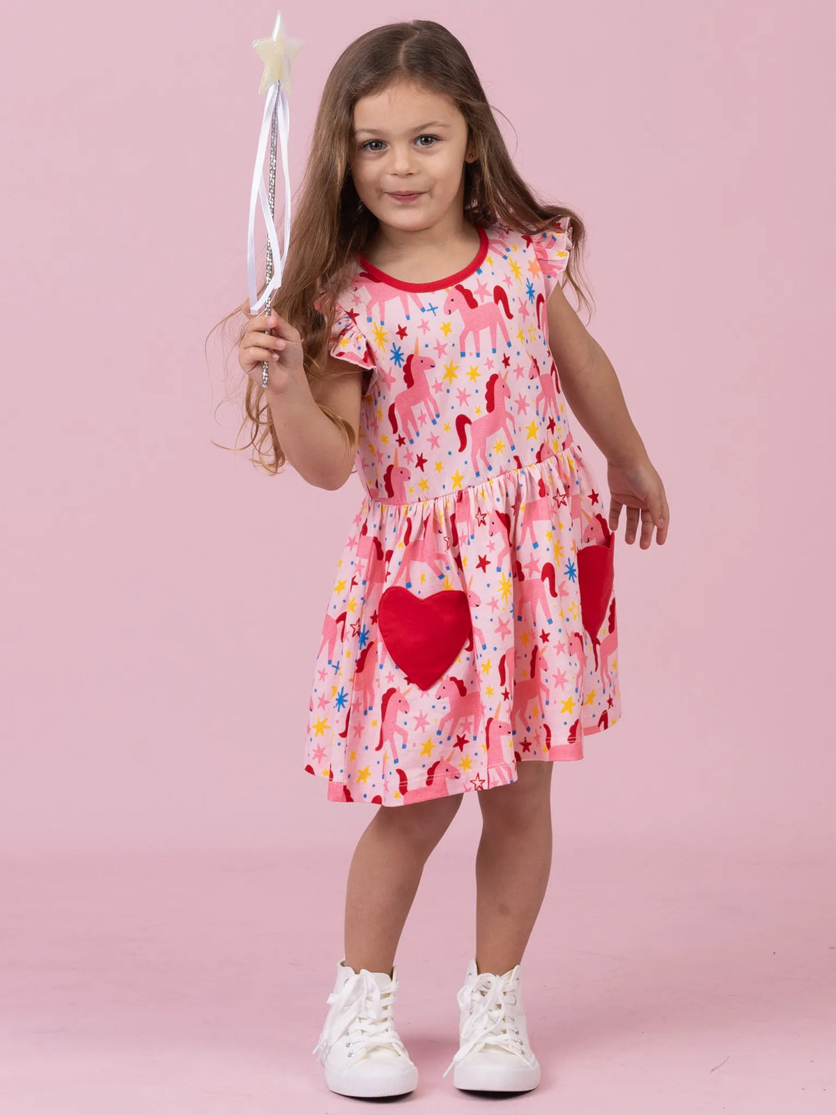 How to Choose a Summer Dress for Girls: Fabric, Fit & What Actually Matters