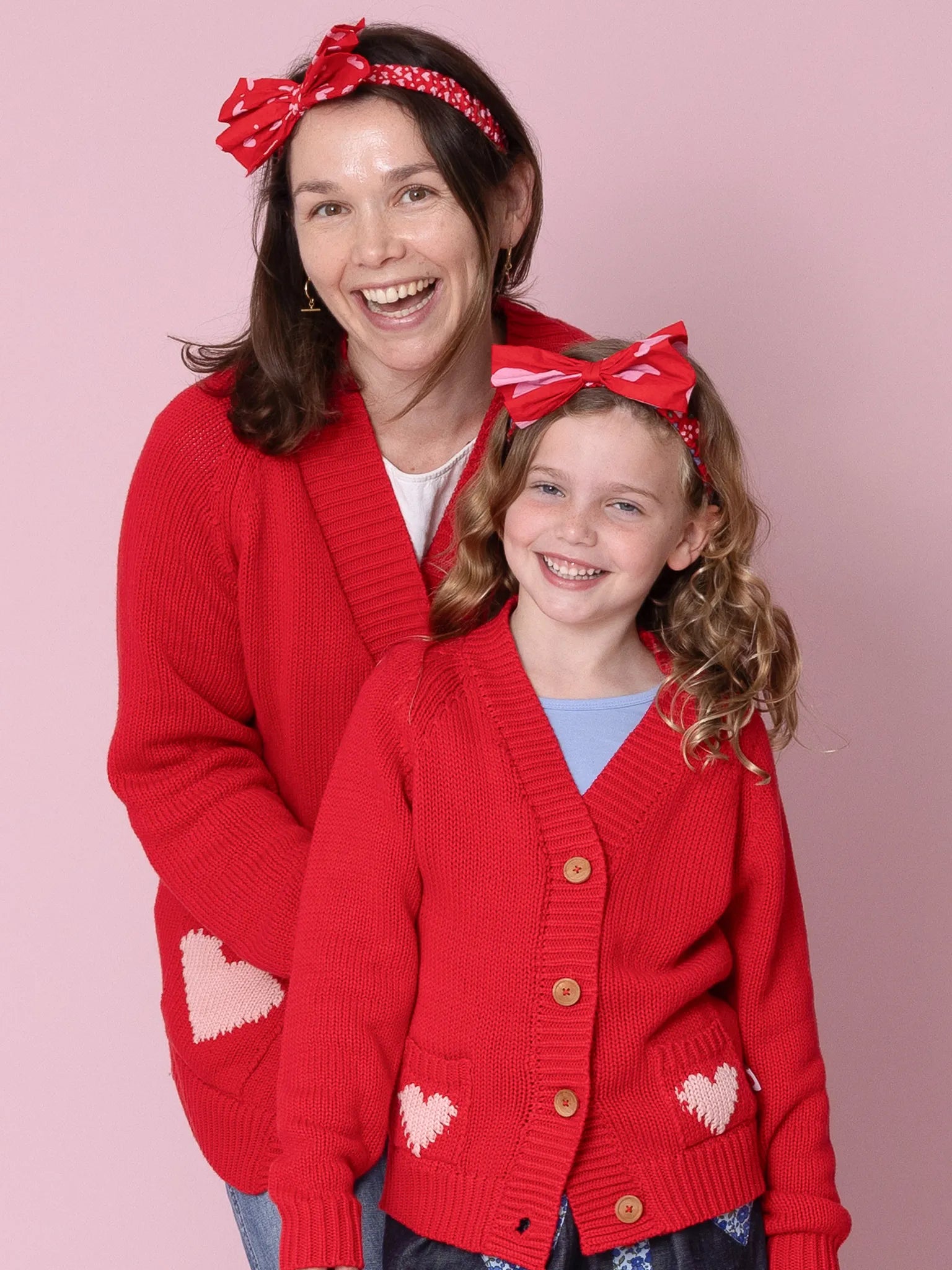 Women's Oversized Heart Chunky Knit Cardigan